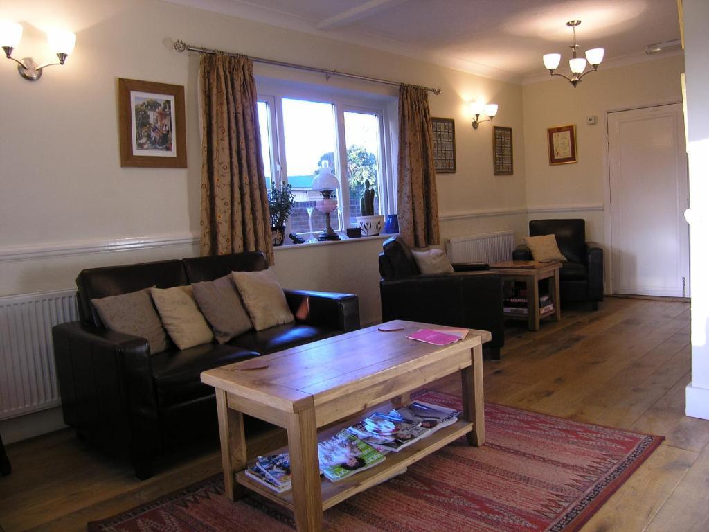 Отель The Pilgrims Rest Littlebourne Экстерьер фото